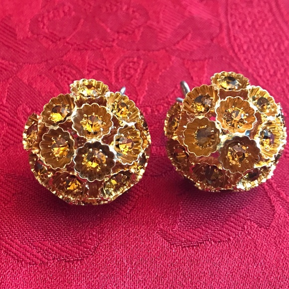 Vintage Rhinestone Clips - Picture 1 of 3
